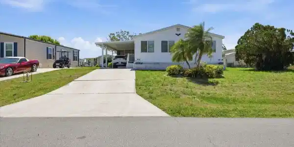 2727 TANAGER LANE