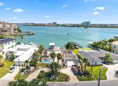 246 BAYSIDE DRIVE