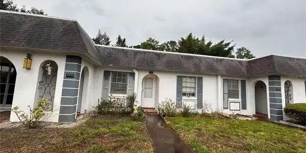 4230 SHELDON PLACE
