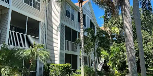 850 S TAMIAMI TRAIL