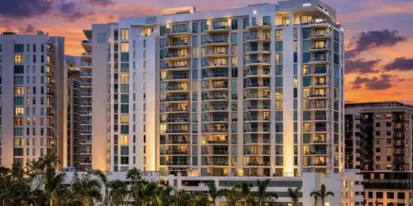 301 QUAY COMMONS