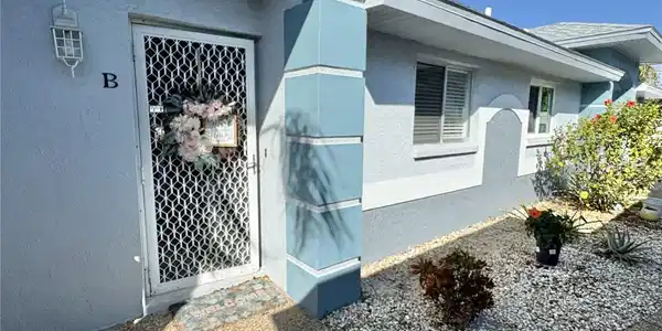 6468 HAMLET DRIVE