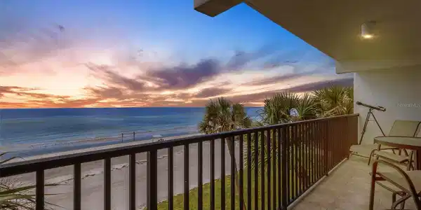 3235 GULF OF MEXICO DRIVE