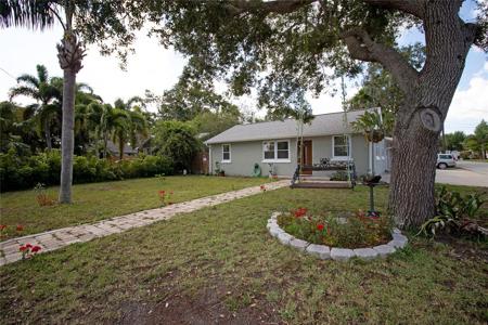 1711 6TH STREET W