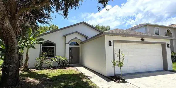 649 MACON DRIVE