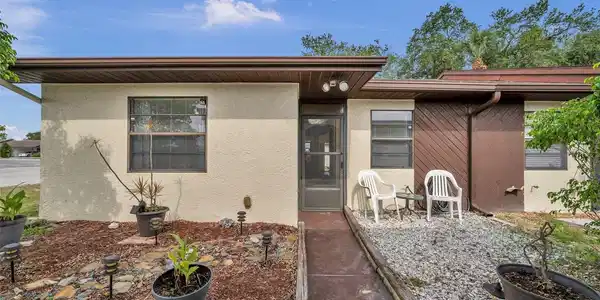 6425 DREXEL DRIVE
