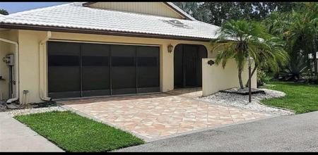 133 SANDSTONE