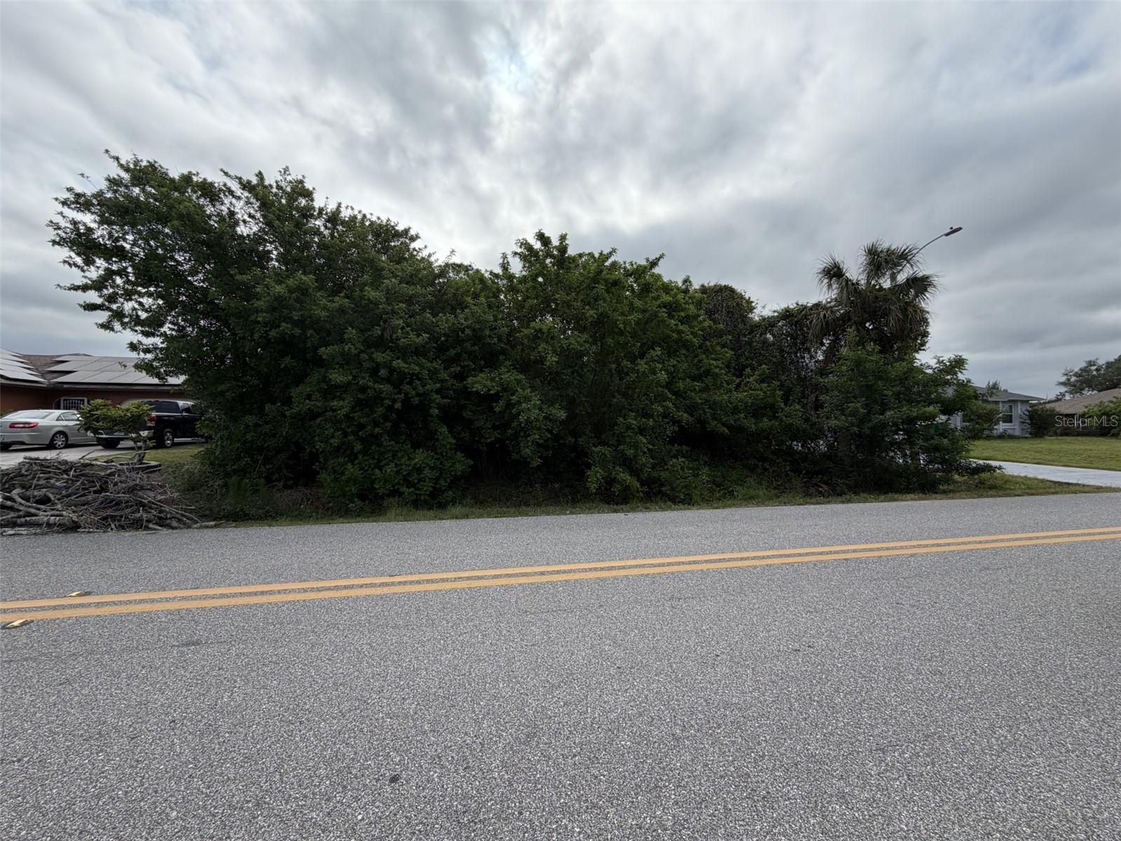 Image 1 Image 1