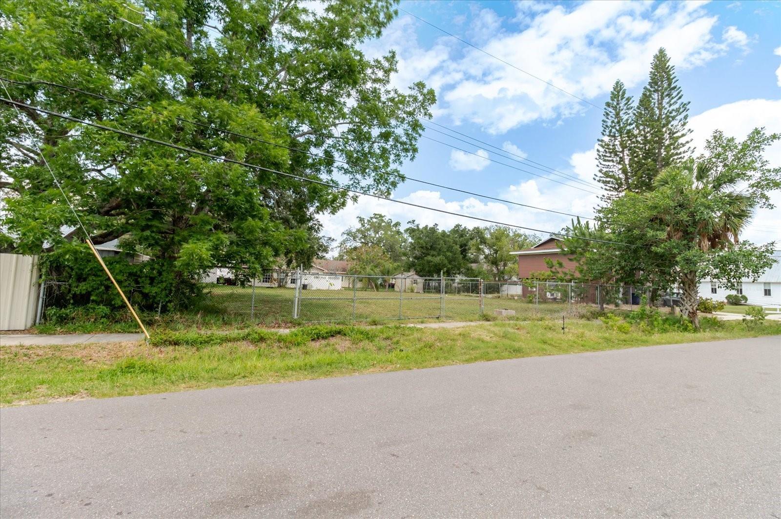 Image 1 Image 1