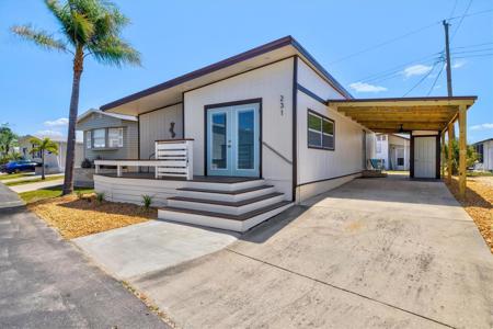 231 SOUTHWINDS DRIVE