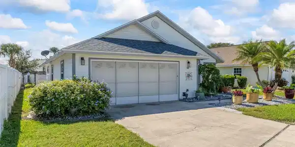 28 BEDFORD DRIVE