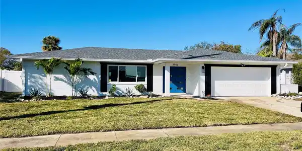 3946 DORAL DRIVE