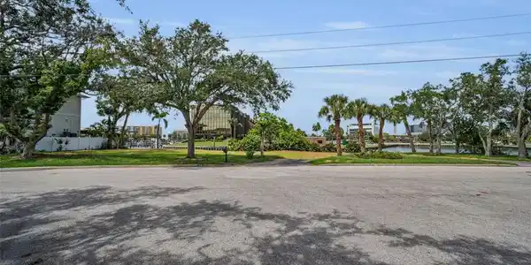 56 SANDPIPER ROAD