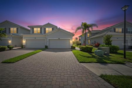 951 TIDEWATER SHORES LOOP