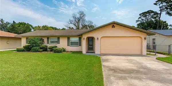 2955 CARRIAGE DRIVE