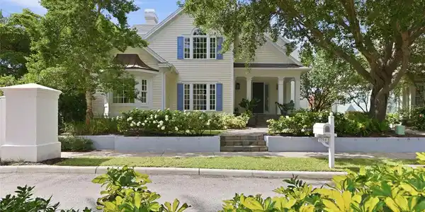 1798 LINCOLN PARK CIRCLE