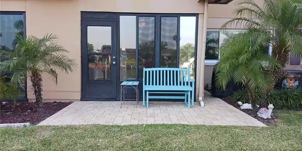 1008 APOLLO BEACH