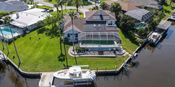 39 COTTONWOOD COURT