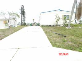 1525 BLUE HERON