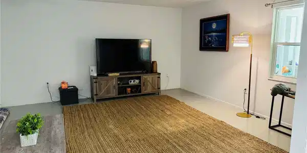 Image 3 Image 3