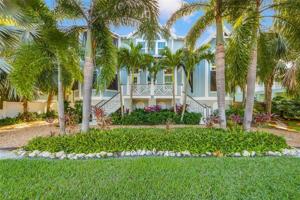 111 PEPPERTREE