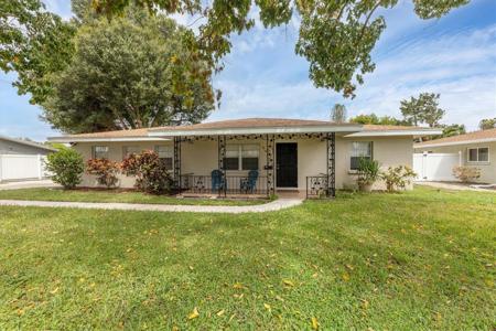 3910 17TH AVENUE W