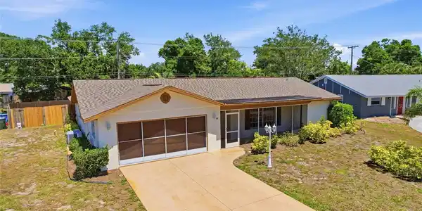 290 MOUNT VERNON DRIVE