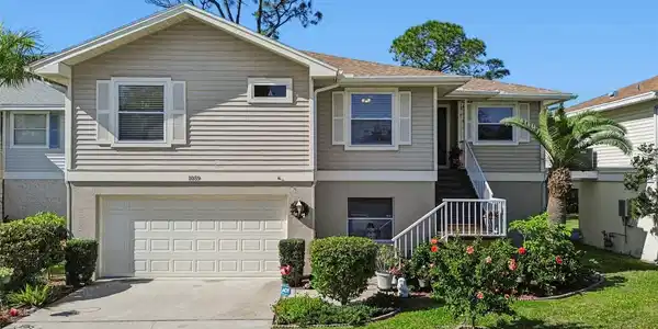 1059 S POINTE ALEXIS DR