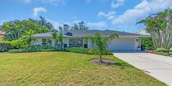 605 VALENCIA ROAD