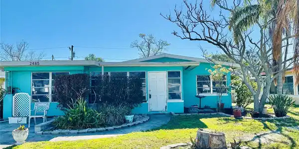 2485 CORONADO WAY