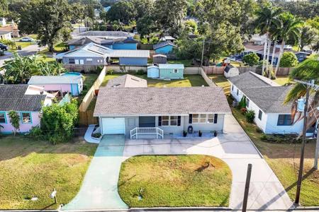 1905 14TH AVENUE W