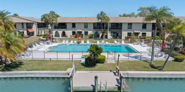 505 PLAZA SEVILLE COURT