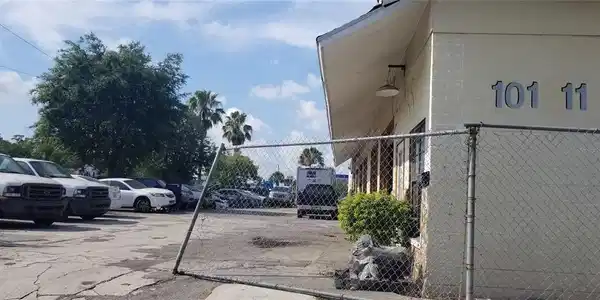 101 11TH W