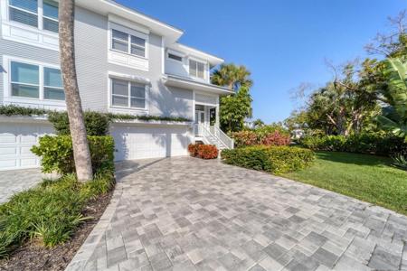 744 BEACH VIEW DRIVE