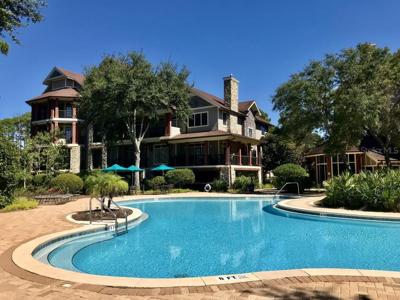 1105 PROSPECT PROMENADE