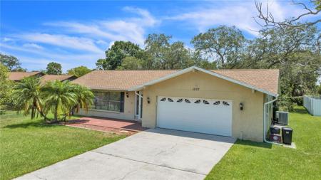 1507 POINSETTIA