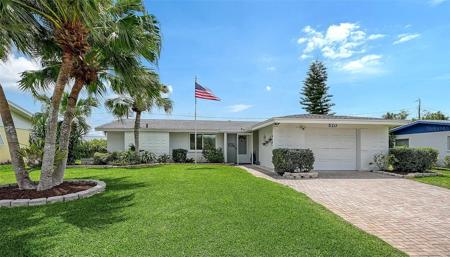 520 GLEN OAK ROAD