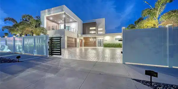 1960 BOYCE STREET