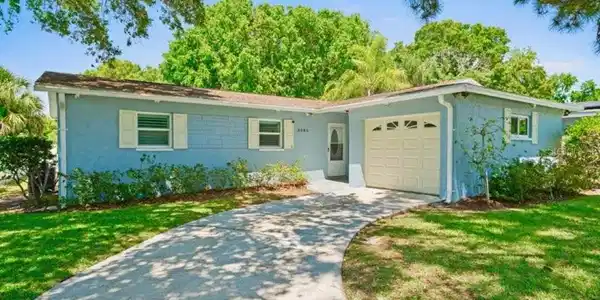 3085 19TH PLACE SW