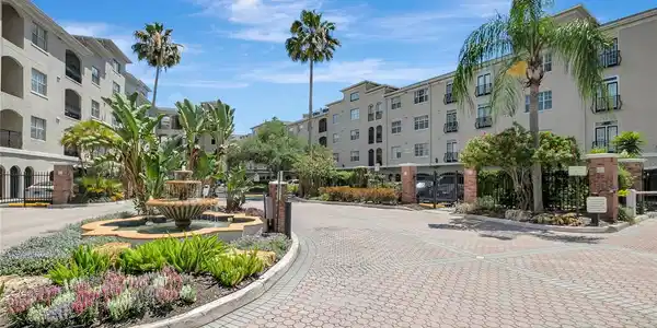 501 KNIGHTS RUN AVENUE