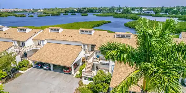1022 BIRD BAY WAY