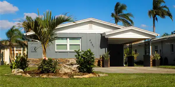 4457 FLORAMAR TERRACE