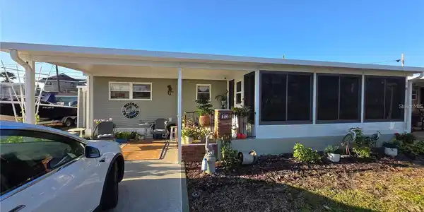 2295 N BEACH ROAD