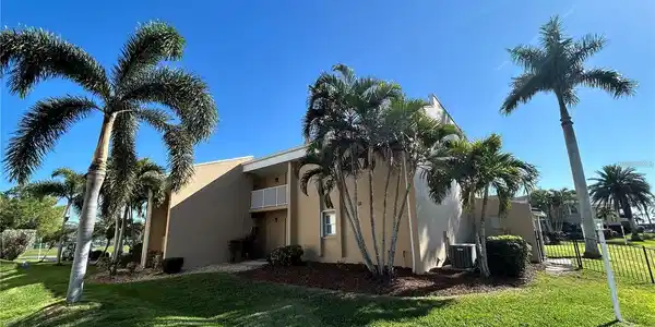 3251 WHITE IBIS COURT