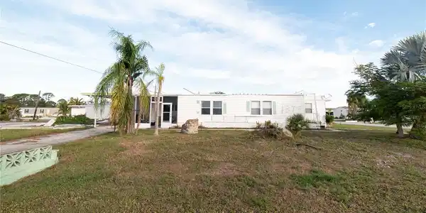 1378 KINGFISHER DRIVE