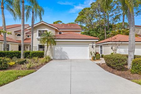 7720 FAIRWAY WOODS DRIVE