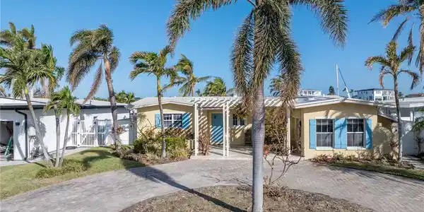 17054 DOLPHIN DRIVE