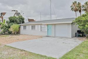 4984 CEDARBROOK