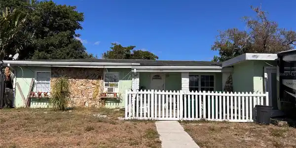 4268 CONWAY BOULEVARD