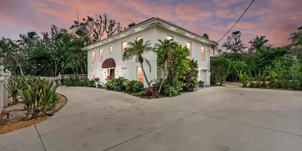 854 NORSOTA WAY
